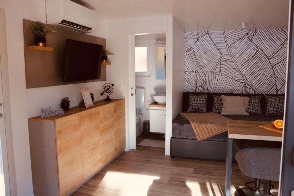 Mobile Home Peponi Del Mar, Brand New Biograd Na Moru Exterior foto