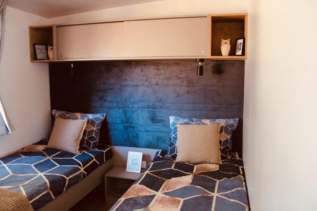 Mobile Home Peponi Del Mar, Brand New Biograd Na Moru Exterior foto