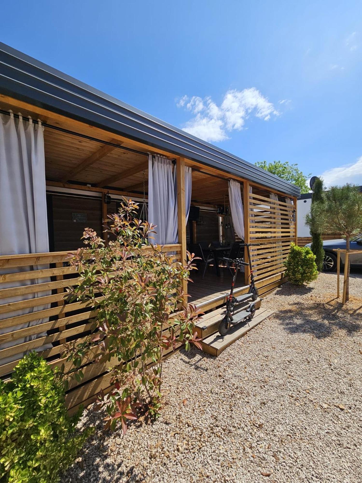 Mobile Home Peponi Del Mar, Brand New Biograd Na Moru Exterior foto